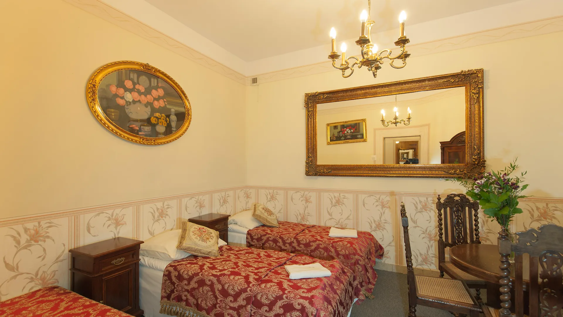 ***  Aparthotel Florian Kazimierz 克拉科夫 波兰